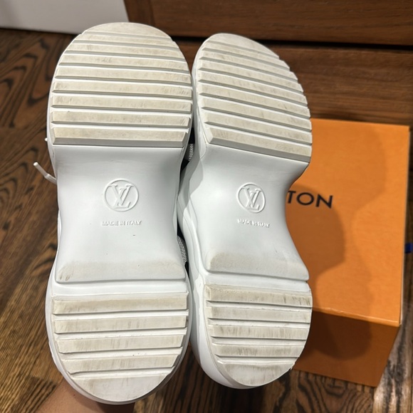 Louis Vuitton LV Archlight Sneaker Size 37 - Picture 5 of 7